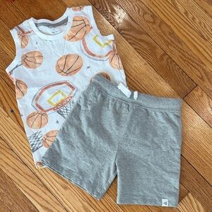 Burt’s Bee’s Baby Basketball Set 4T Brand New Never Worn